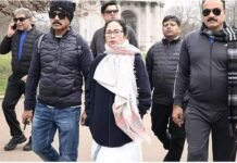 White saree, black coat and slippers… Mamata Banerjee was seen jogging on the streets of London