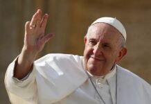 Sudarshan Patnaik created Pope Francis artwork on the beach, veterans paid tribute