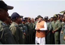 PM Modi reached Adampur Airbase, boosted morale of army soldiers by meeting them