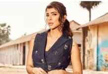 Lakshmi Manchu spoke on banning Pakistani actors and said why is India afraid?