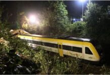 Major rail accident in Germany, two coaches of a train derailed
