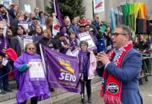 Strike delays start of classes in Southwest Washington school district