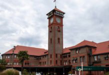 Train line from Portland to Salt Lake City would bridge rural and urban gap, advocates say Portland Union Station is a train station in Portland, Oregon.