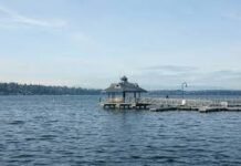Gene Coulon Memorial Beach Park