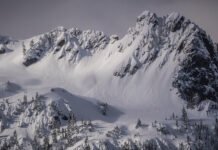 Heavy Snowfall Hits Washington Cascades