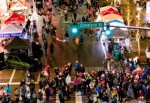 Redmond Lights Returns Dec. 6, Celebrating Community, Creativity, and Local Partnerships Redmond Lights Returns