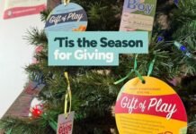 trees Return for the Holiday Season