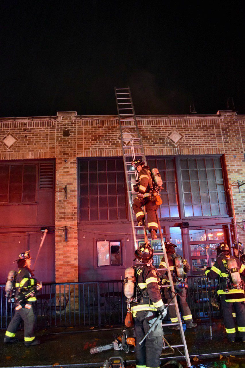 Restaurant Fire in Green Lake