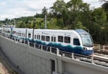 Three New Light Rail Stations Set to Open in South King County Three New Light Rail Stations