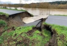 Kent Crews Begin Emergency Repairs After Desimone Levee Breach Emergency Repairs