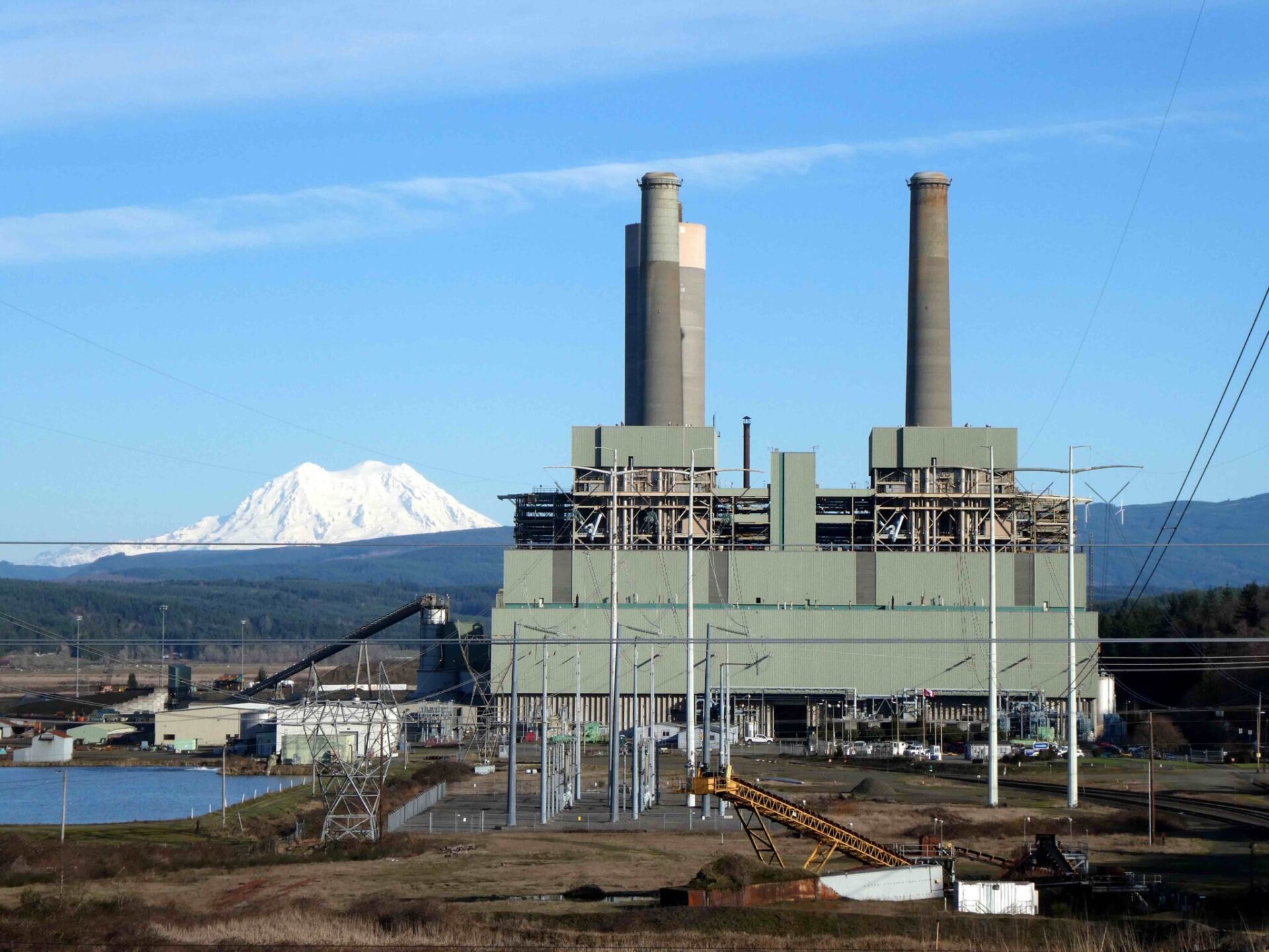 The steam plume from the TransAlta coal power plant outside Centralia, Wash. could formerly be seen from 30 miles away on cold, clear days. But it’s been absent since mid-December when the plant shut down for conversion to natural gas