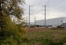 It’s lights out for WA Legislature’s effort to regulate data centers Data centers operate in Oregon in 2024. Some states are scaling back their data center incentives as the facilities contribute to increasing electric bills and raise environmental concerns