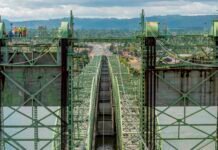 Cost of new I-5 bridge linking Oregon and WA doubles to $14.4B i5 bridge cost 14.4 billion, interstate 5 bridge replacement, oregon washington bridge project, columbia river bridge cost, i5 bridge cost increase, washington oregon infrastructure, us infrastructure projects 2026, bridge replacement program usa, portland vancouver bridge, i5 corridor project, transportation funding usa, bridge construction cost inflation, mega infrastructure usa, washington state transportation news, oregon transportation project, interstate bridge replacement program, us highway infrastructure, bridge funding crisis, public works cost overrun, west coast infrastructure