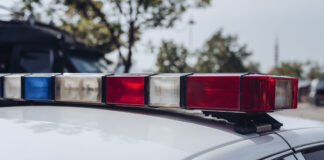 Emergency lights on a us police car