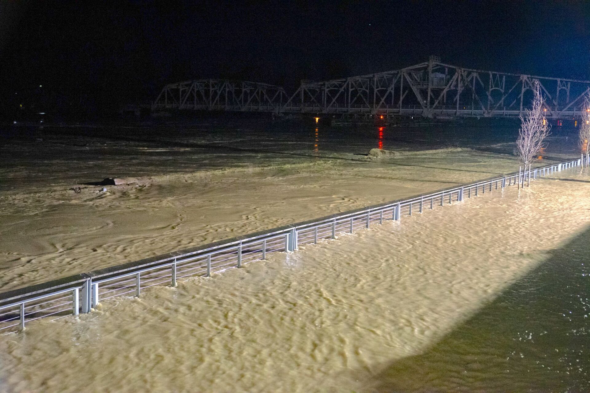 The Skagit River in Mount Vernon hits a record high. One Mount Vernon police officer said the water level had climbed almost a foot in an hour.