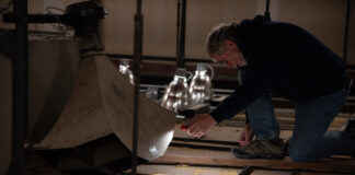 More sunshine coming to WA government with Capitol skylight restoration Earlier this year, state staff and contractors viewed potential materials, like glass panels, for the restoration of skylights above the Washington state Capitol legislative chambers in Olympia.