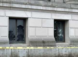 Man arrested after shattering windows at WA Capitol, authorities say A vandal broke several windows on the side of the Washington state Capitol in the early morning hours of June 4, 2026.