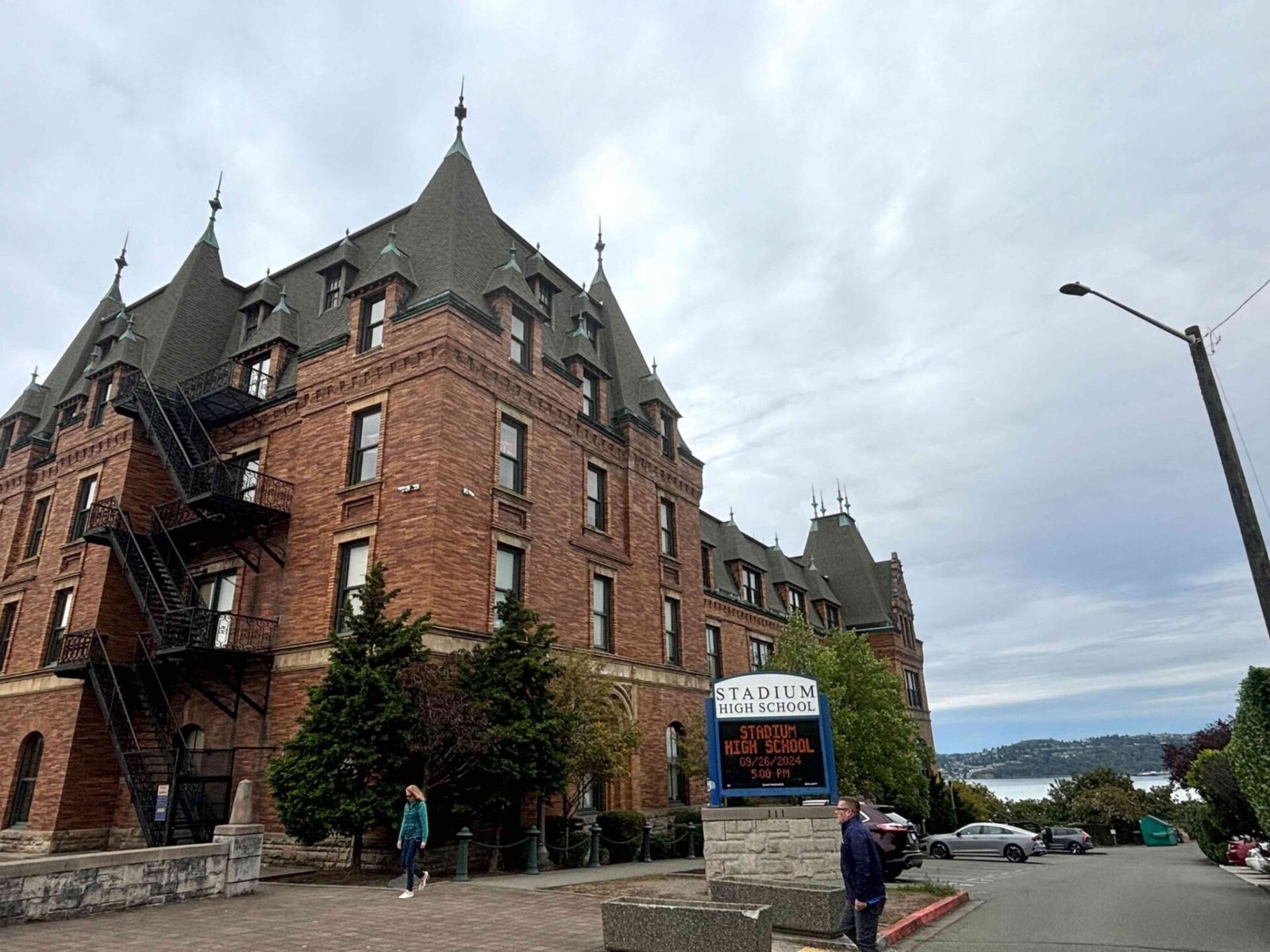Stadium High School in Tacoma, Wash. (Photo by Grace Deng/Washington State Standard)