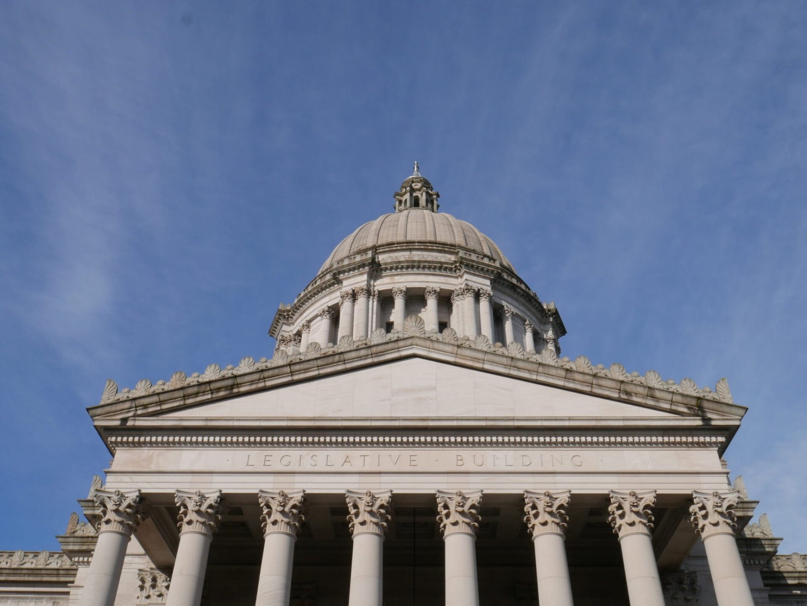 The Washington state Capitol in Olympia. (Photo by Bill Lucia/Washington State Standard)