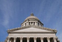 The Washington state Capitol in Olympia. (Photo by Bill Lucia/Washington State Standard)