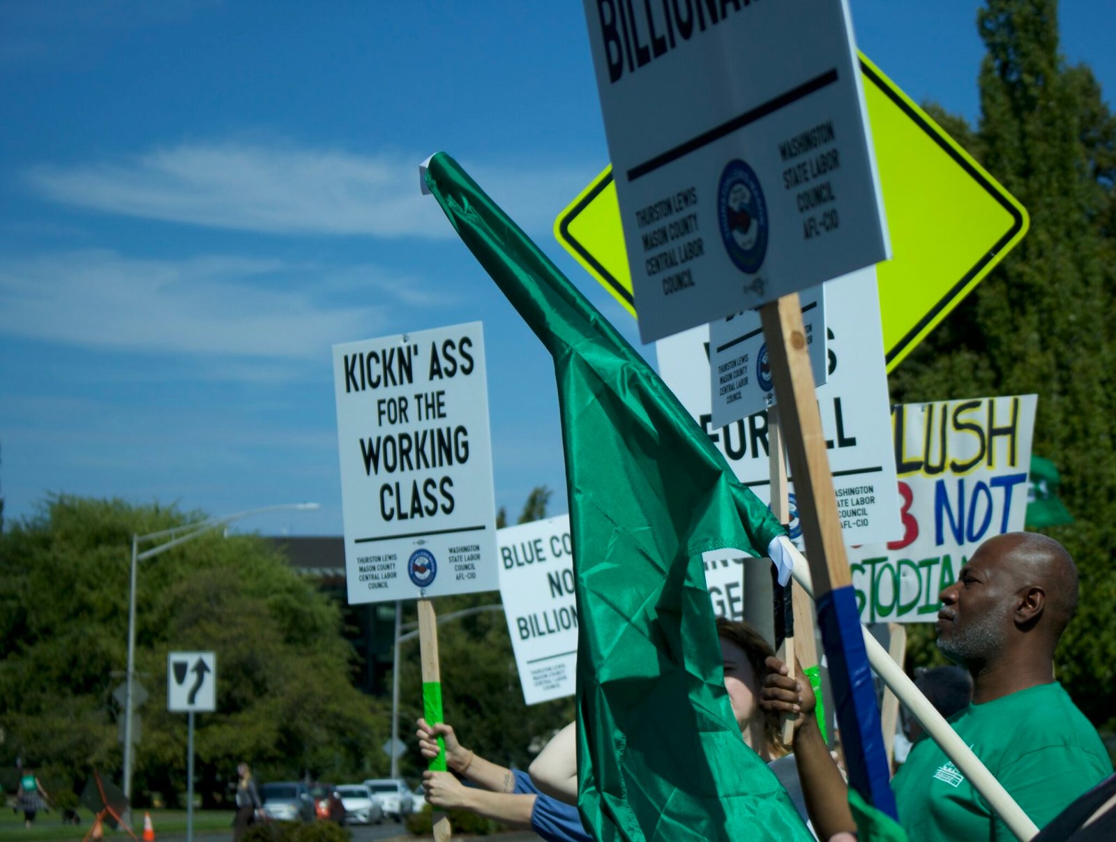 Washington state employees walked out of their worksites Monday to protest for higher wages in their next two-year contract. (Photo by Aspen Ford/Washington State Standard)